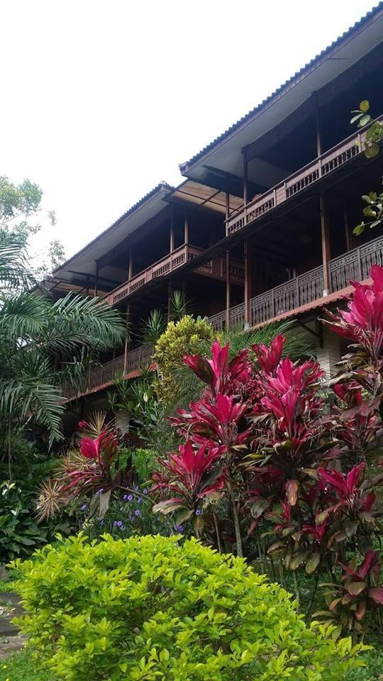 Green Valley Resort Bandungan Dış mekan fotoğraf
