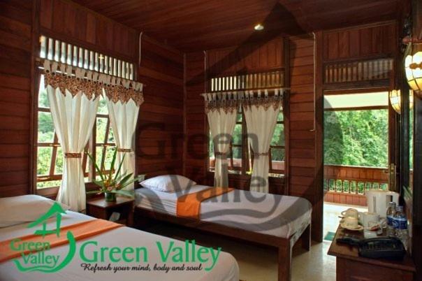 Green Valley Resort Bandungan Dış mekan fotoğraf